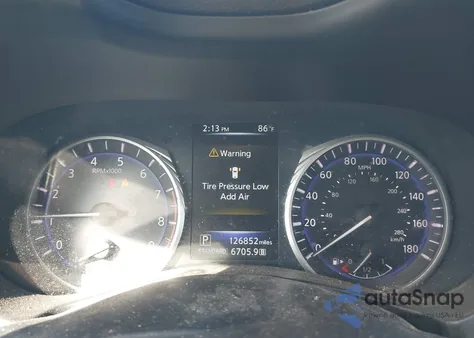 2017 Infiniti Q50 3.0T Premium z USA, uszkodzony, nr VIN JN1EV7APXHM738391